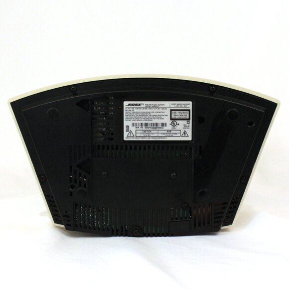 Bose Wave Music System CD Player AM/FM Radio - Model AWRCC2 - Picture 7 of 10